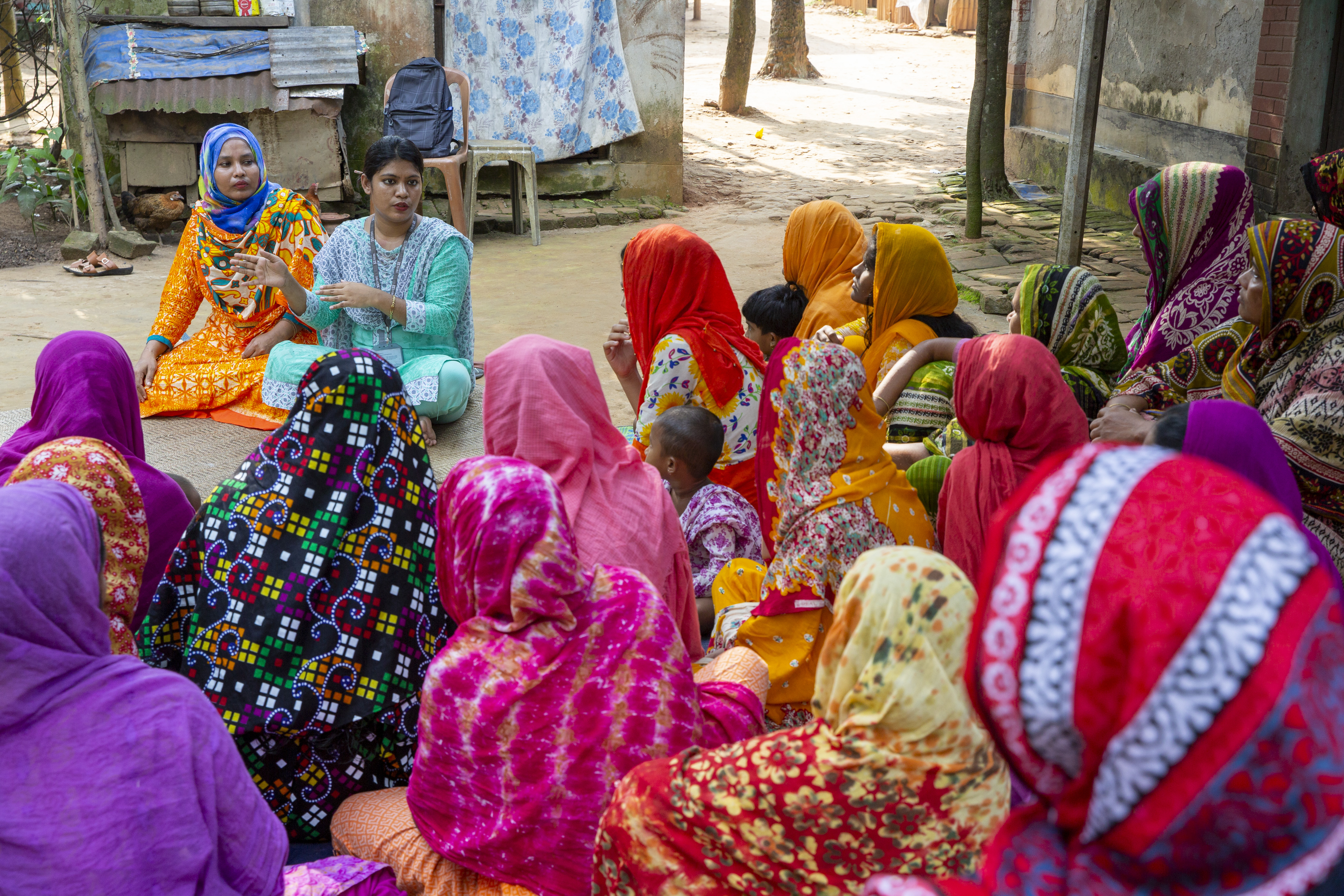 430B Colorful Meeting Brac Bangladesh Copyright Andy Aitchison