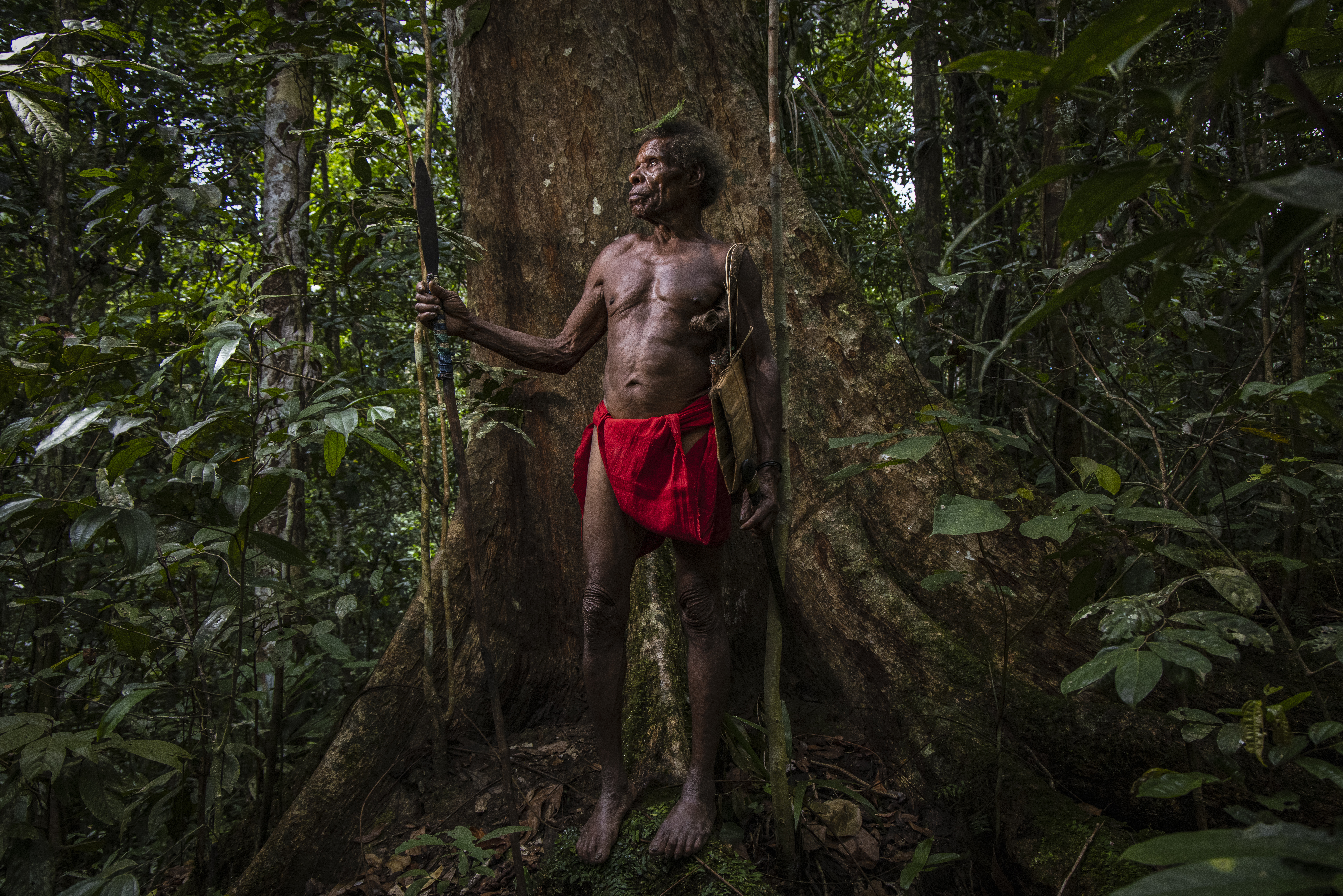 Indigenous tribe man 014A5651