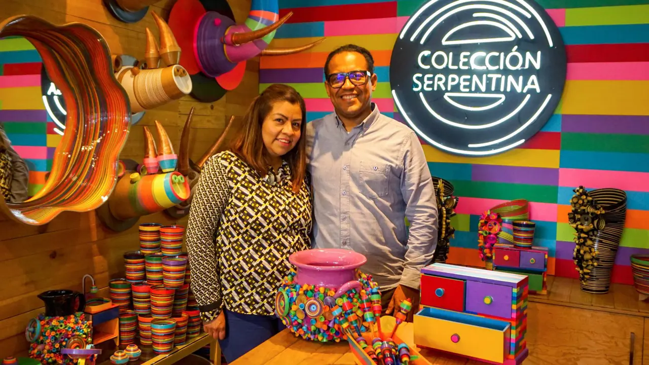 Couple-Micromentor Yolanda Y Jesus Coleccion Serpentina