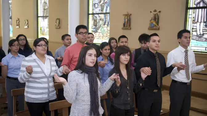 Archive Student Mass Cristo Rey Jesuit High School Courtesy Of Cristo Rey Jesuit High School